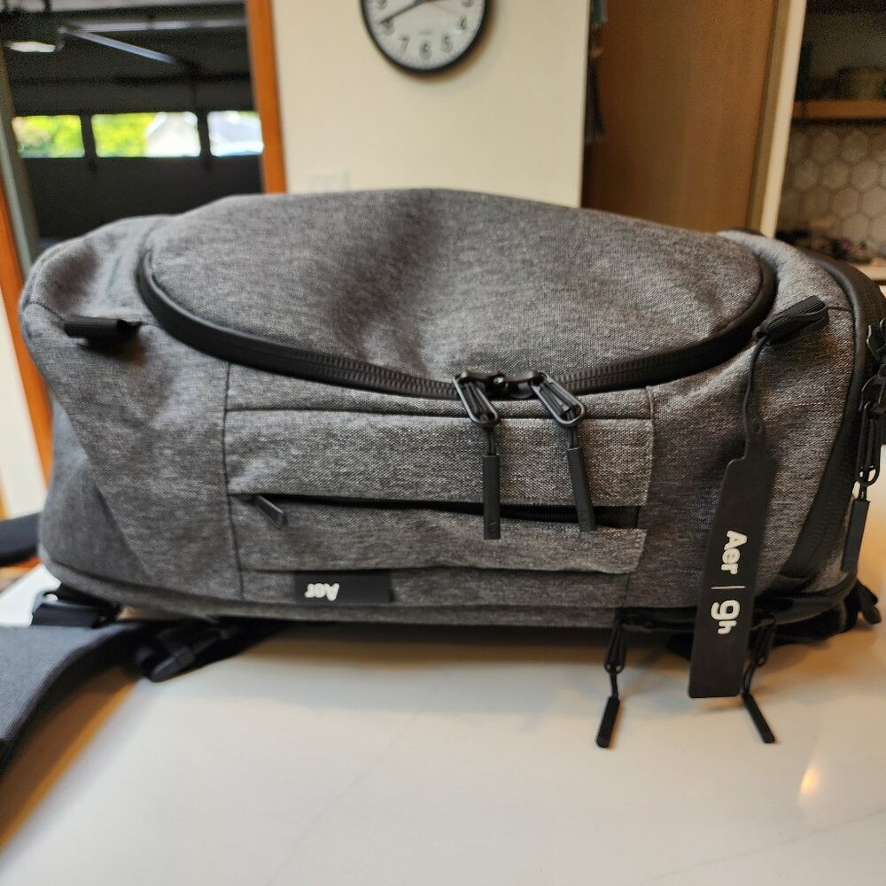 New Aer Capsule Travel Pack 35 Liters